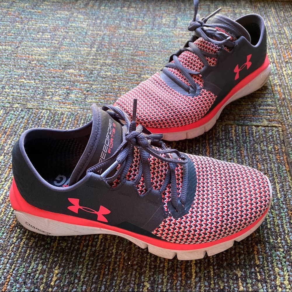 Under Armour Running Sneakers Women’s size 7.5